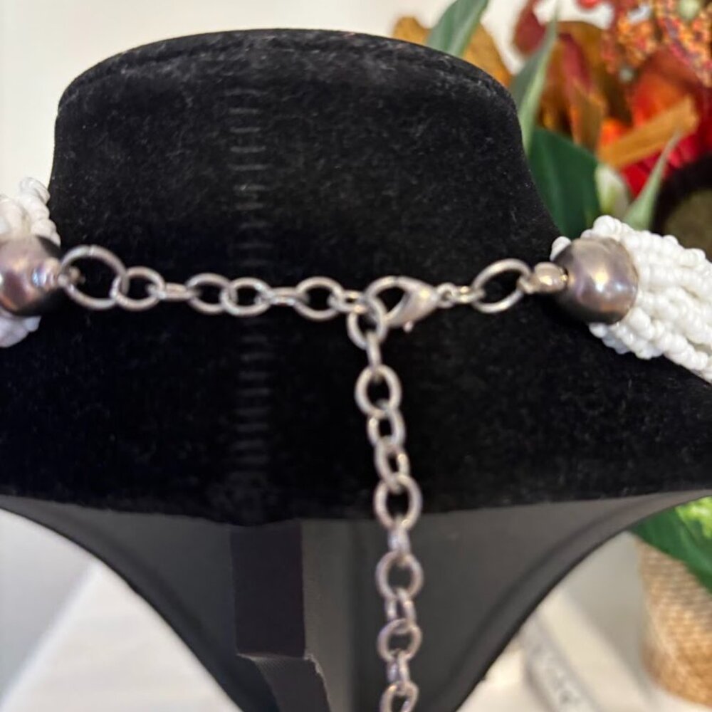 Beautiful White Multi Strand Necklace (17") in Silver for any occasion - Picture 6 of 12
